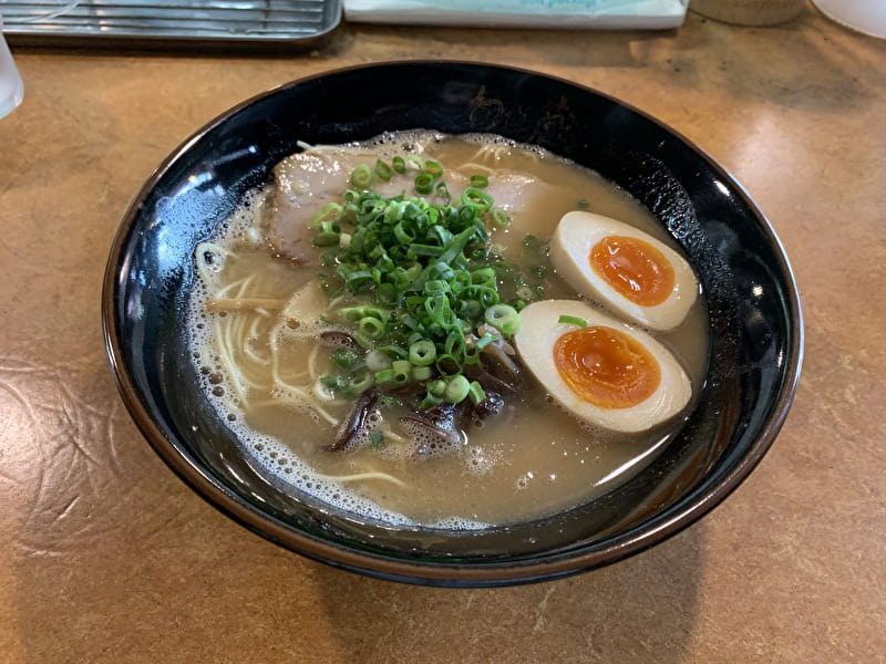 【わ蔵】中目黒で博多とんこつラーメンが食べれるのはここだけ！ひとくち餃子も！【中目黒 らーめん】中目黒情報サイト