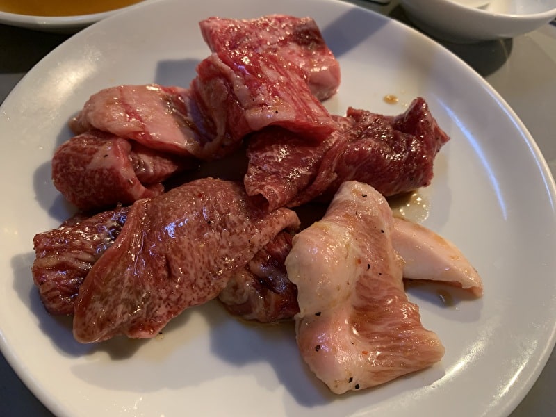 中目黒　BEEFKITCHEN　焼肉　切り落とし