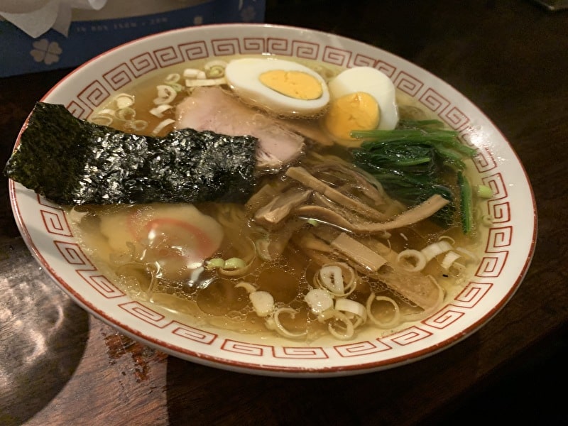 【久慈清商店】岩手の醤油ラーメンは懐かしの味！おでんも美味！【中目黒 らーめん】