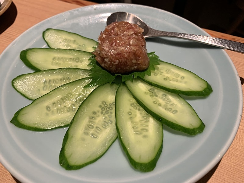 二○加屋長介 中目黒 みょうがと梅肉のたたき