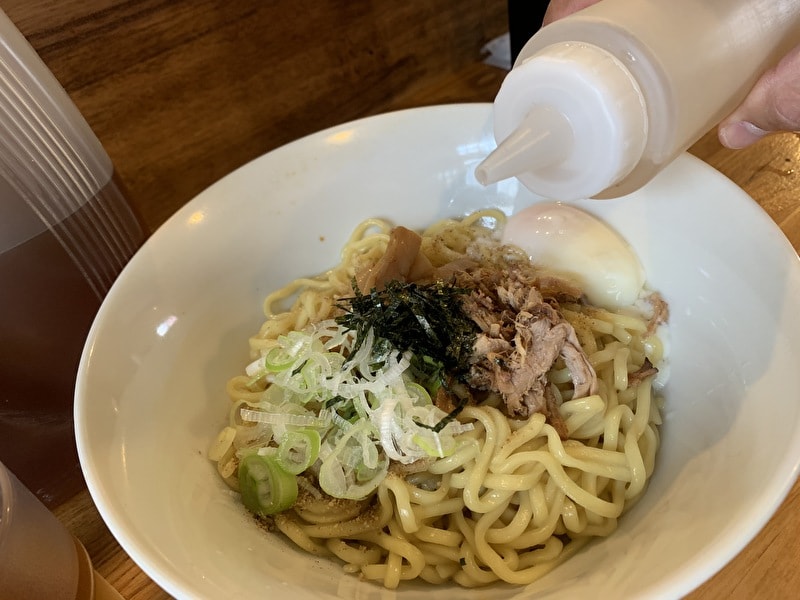 麺屋東京かとむら 中目黒 祐天寺 酢を多めに