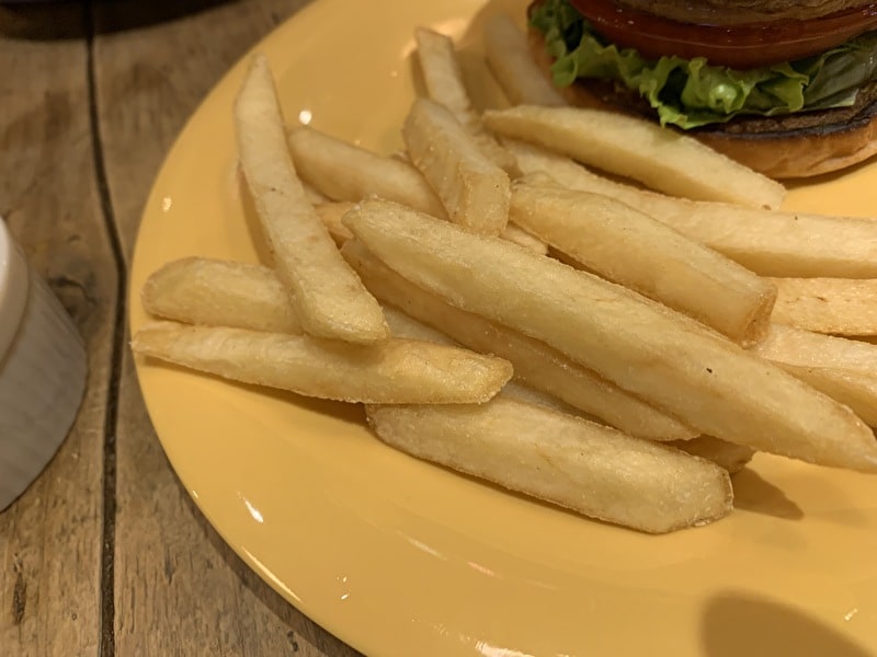 バーガーファクトリー 中目黒 ポテトは太め