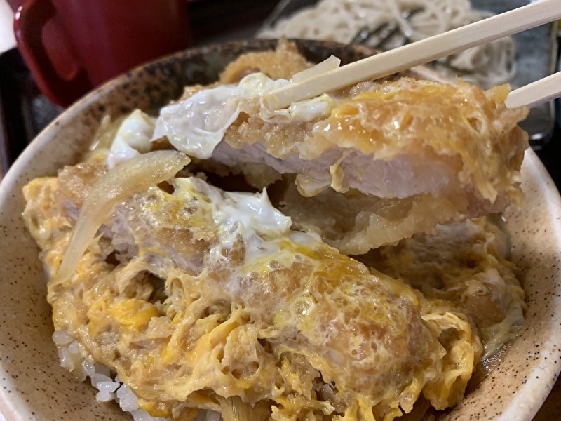 朝日屋 中目黒(青葉台) かつ丼