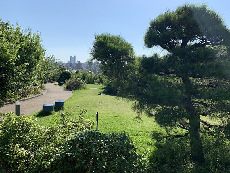 大橋図書館 目黒天空庭園