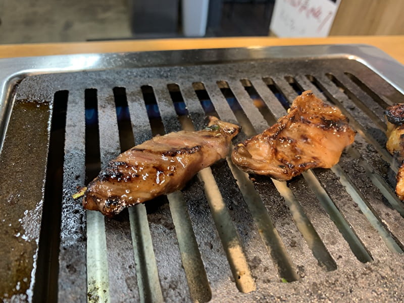 大阪焼肉・ホルモン ふたご カルビ・ハラミ