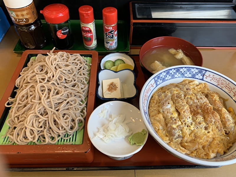 生蕎麦 橋本屋 中目黒・祐天寺 カツ丼セット