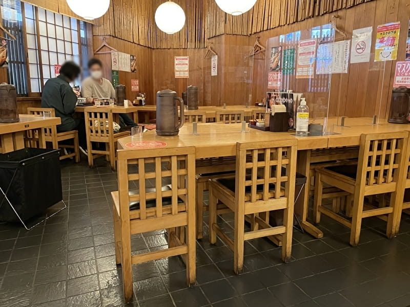 三宿 夢吟坊 うどん 店内